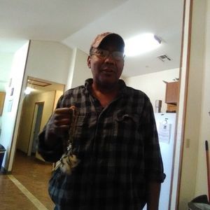 Meet your Posher, Gregory